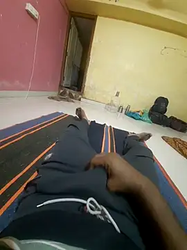 choot paglu online show from 11.03.25