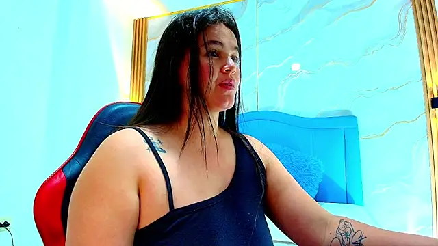 Snapshot of anapau_cooper chatting on 02.19.26 anapau cooper online show from 02.19.26