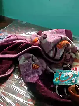 DivyaBhabhi69xh online show from 11.04.25