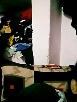 Snapshot of Hot_tin74 chatting on 09.15.25 Hot tin74 online show from 09.15.25