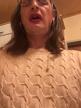 Cleohot1977 online show from 01.05.26