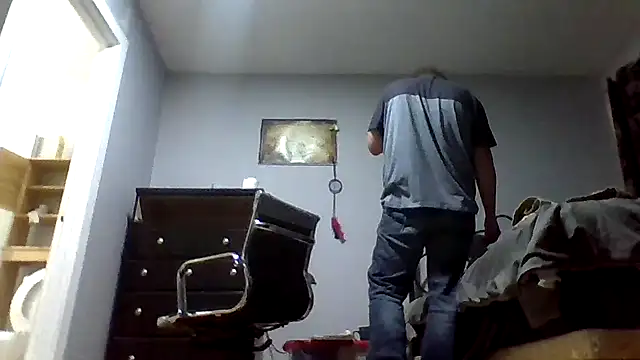 CouplesFuckToy69 online show from 12.05.25