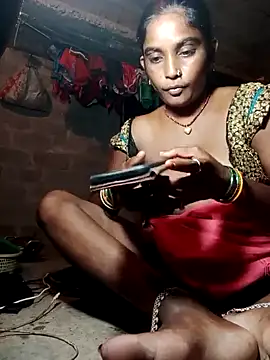 Snapshot of sadhna200 chatting on 09.11.25 sadhna200 online show from 09.11.25