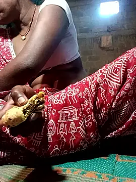 Snapshot of sadhna200 chatting on 02.15.26 sadhna200 online show from 02.15.26