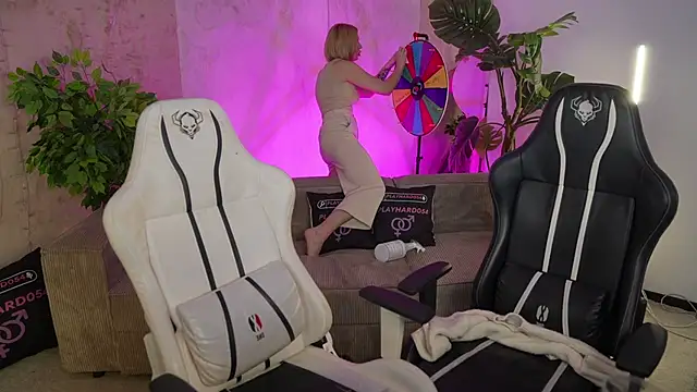  Lili 054 online show from 12.01.25