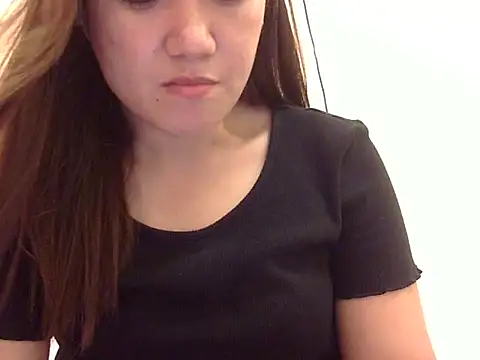 Lovelyclaya online show from 12.18.25