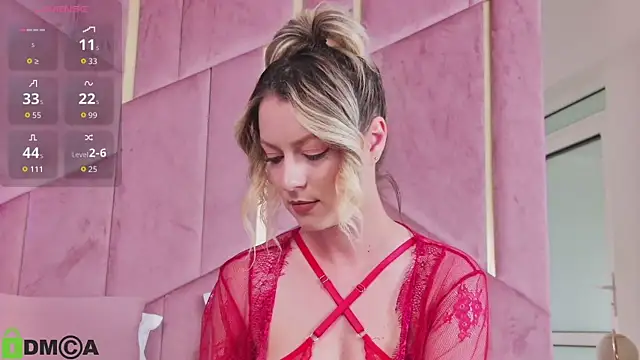 Stacy XOXO  online show from 10.07.25