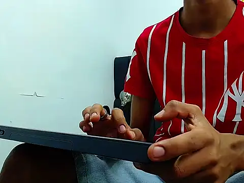 daniel evans69 online show from 10.15.25