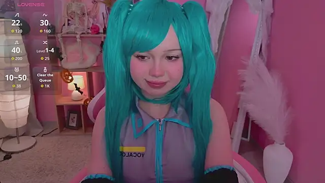 Kyomi Sun online show from 10.31.25