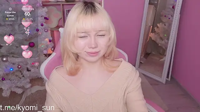 Kyomi Sun online show from 12.16.25