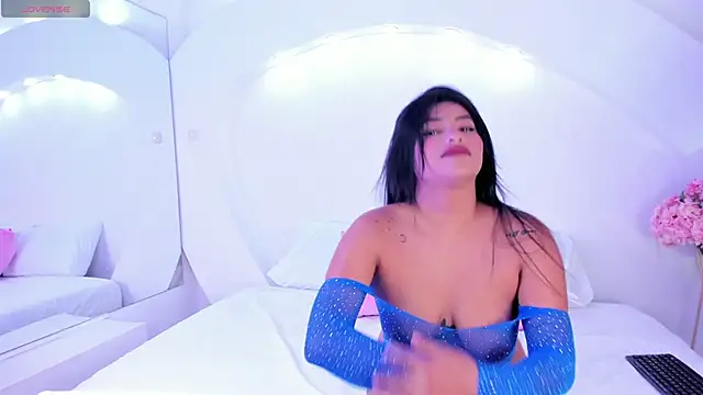 ScarletStarr online show from 10.19.25