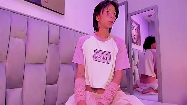 Snapshot of luy_star_ chatting on 04.02.26 luy star online show from 04.02.26