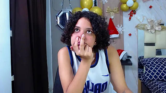 miss leidy  online show from 11.15.25