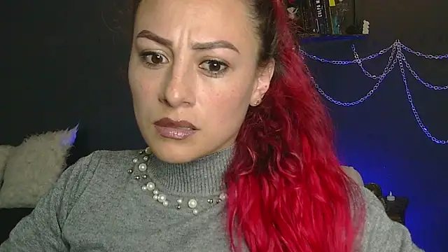 MeganBrown4 online show from 04.11.26