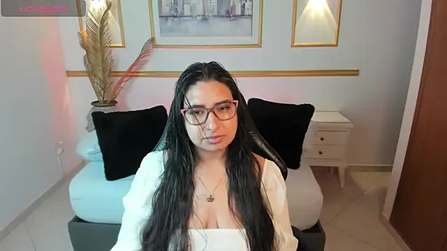 alice coopperx online show from 12.17.25