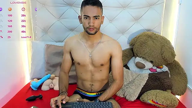 MaicolParker  online show from 04.14.26