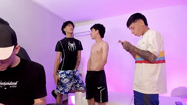 Handsomeboyss19 online show from 05.26.26