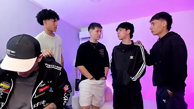 Handsomeboyss19 online show from 06.02.26