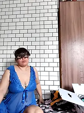 Luu-Lii777 online show from 04.14.26