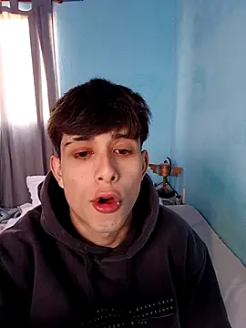 Snapshot of matiatr1112 chatting on 11.06.25 matiatr1112 online show from 11.06.25