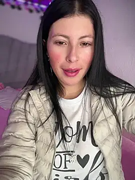 Mia salinass online show from 04.09.26