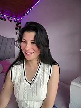 Mia salinass online show from 06.03.26