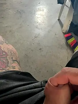 cfomega4592 online show from 10.10.25