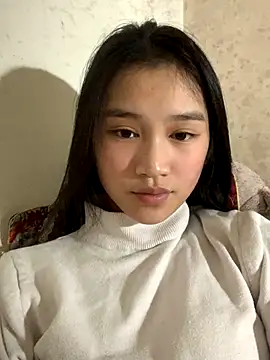 Snapshot of -Lie-06 chatting on 11.09.25 -Lie-06 online show from 11.09.25