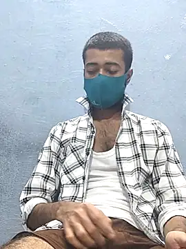 Snapshot of GirlsCrush_ chatting on 09.22.25 GirlsCrush  online show from 09.22.25