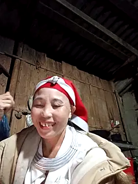 me-cute online show from 11.22.25