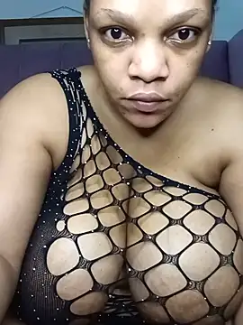 HappygalTheQueen online show from 05.21.26