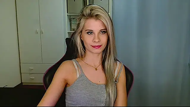 KristineGlow online show from 02.16.26