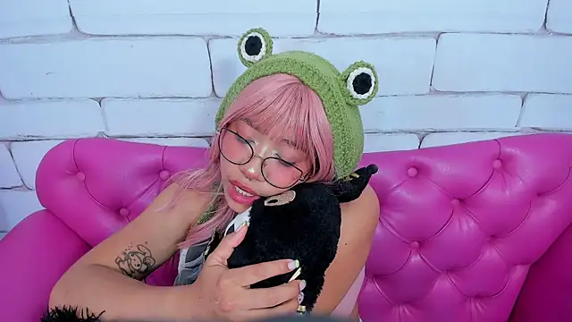 SafiroAgataaa online show from 09.18.25