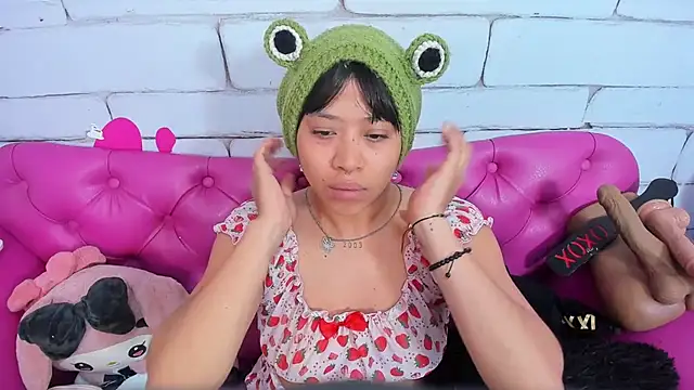 SafiroAgataaa online show from 11.09.25