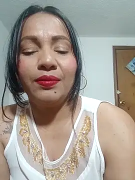 agatha sluttylatina online show from 04.16.26