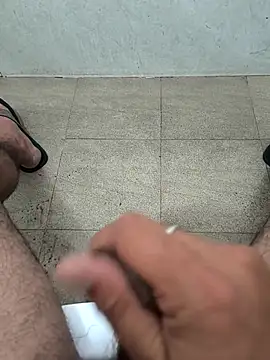 bigdick lickingexpert08 online show from 03.08.26