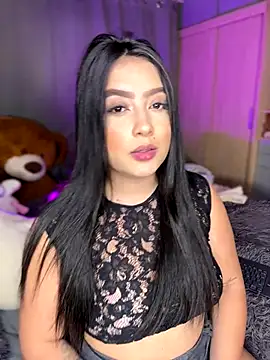 Emiily Moore1 online show from 12.19.25