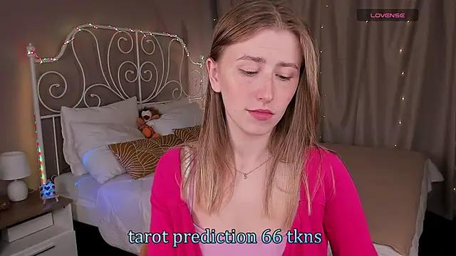 VesperaCeleste online show from 09.14.25