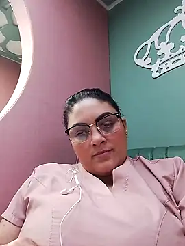 tiffany Johnson1 online show from 09.29.25