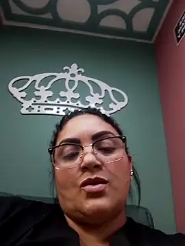 tiffany Johnson1 online show from 10.11.25