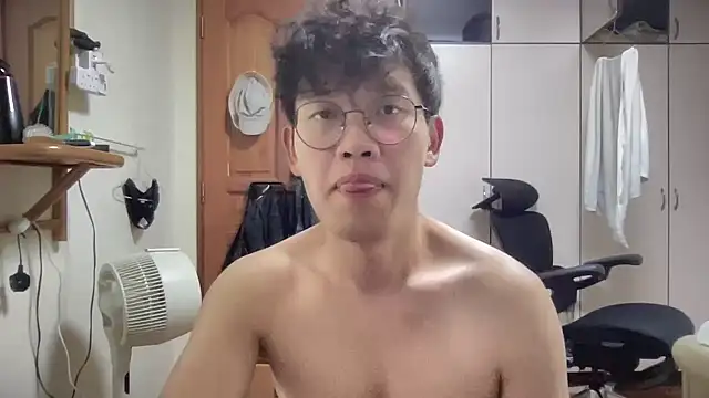 Passionatetwink2 online show from 10.09.25