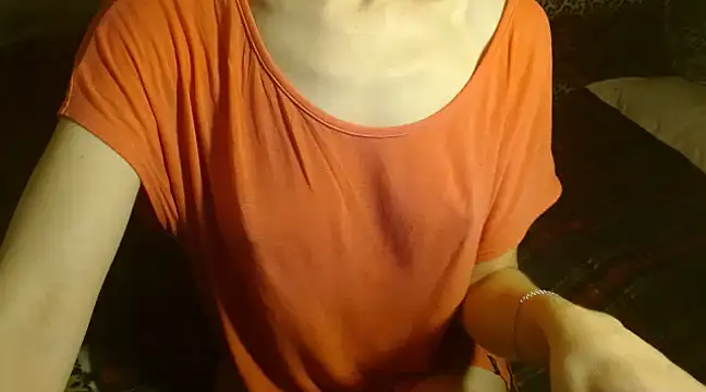 Snapshot of LorraineOSun chatting on 03.20.25 LorraineOSun online show from 03.20.25