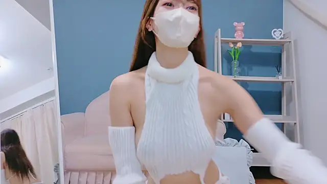 RIRI-style online show from 11.15.25