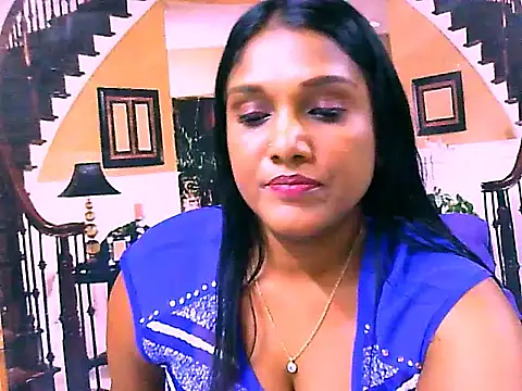 Snapshot of IndianSexyLady4u chatting on 10.13.25 IndianSexyLady4u online show from 10.13.25