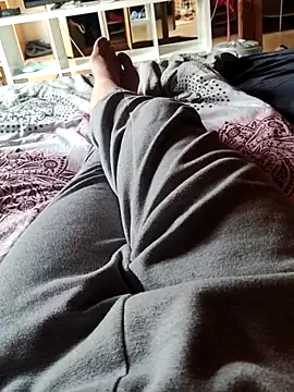 Snapshot of Horny_mummy chatting on 11.09.25 Horny mummy online show from 11.09.25