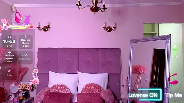 Nicole Bond online show from 01.09.26