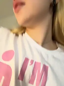 LunaMillie online show from 09.25.25