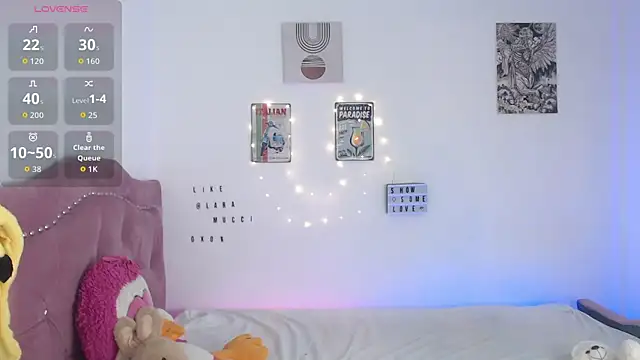 Laramucci online show from 11.07.25