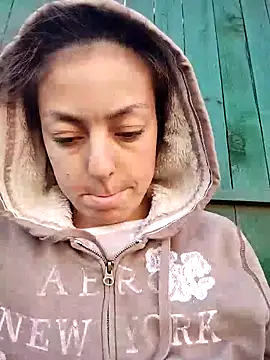 LenaBloomy online show from 11.03.25