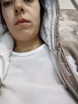 LenaBloomy online show from 11.04.25